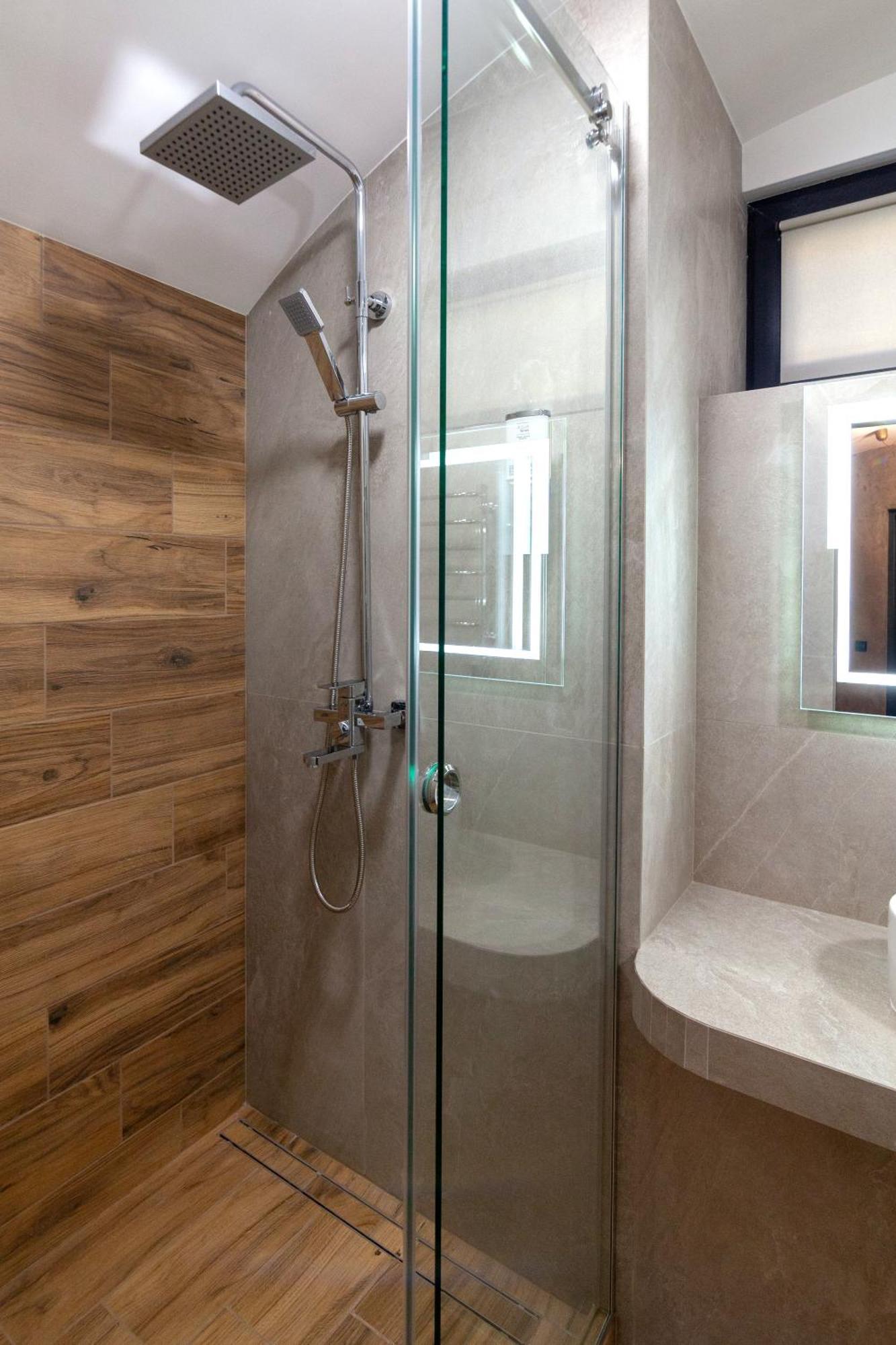 לבוב Royal Hot Jucuzzi Apartment מראה חיצוני תמונה